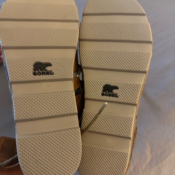 Sorrel lace up sandals size 8 - Picture 3 of 4